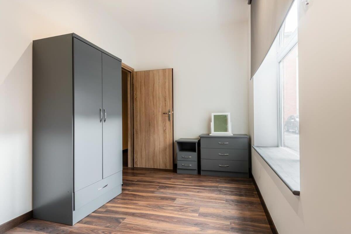 Characterful 2 Bed Apartment With Parking In Hull Kingston upon Hull Exterior photo
