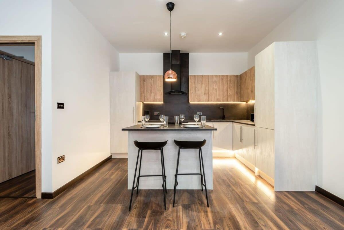 Characterful 2 Bed Apartment With Parking In Hull Kingston upon Hull Exterior photo